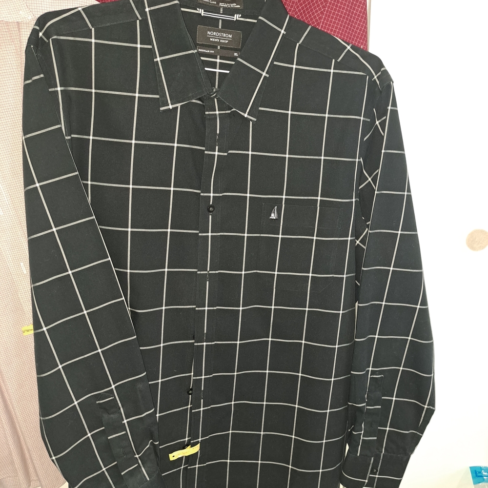 Nordstrom Men's Black and White Grid Shirt